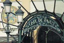  Cafe de Paris